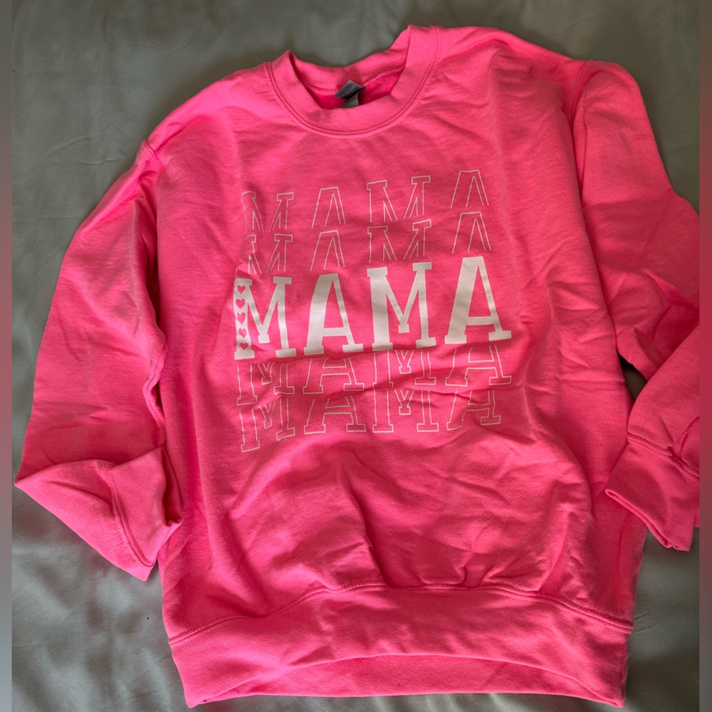 Gildan Bright Pink Sweatshirt with 'MAMA' Print